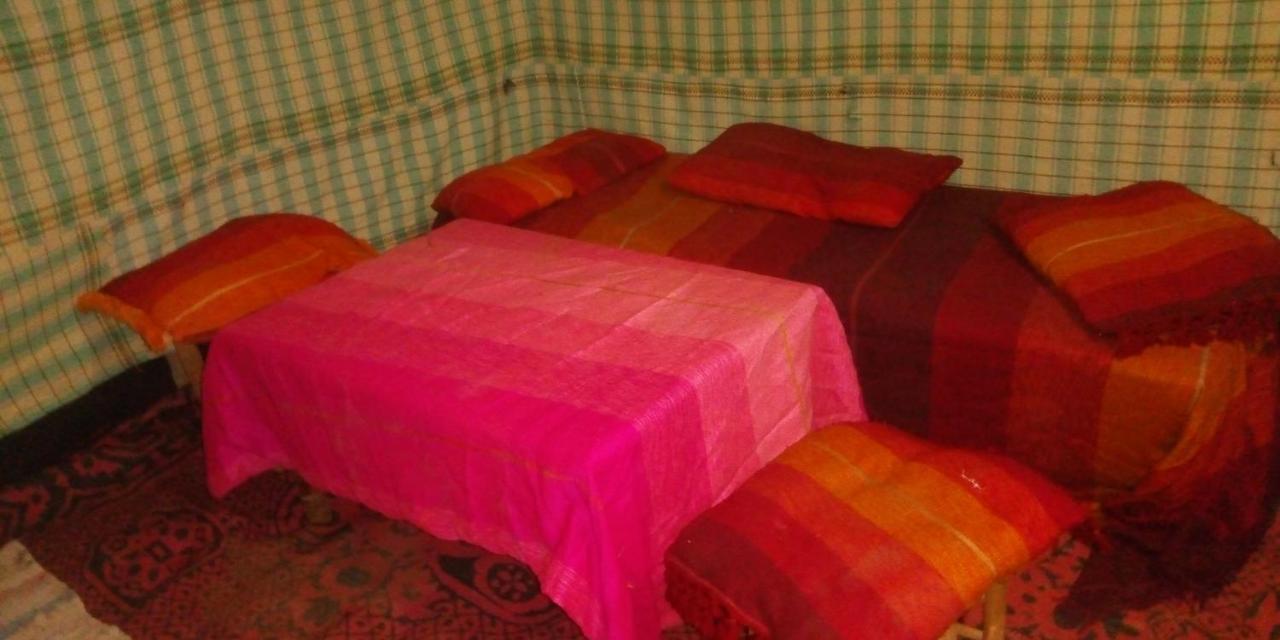 Gambi Camp Hotel Adrouine Kültér fotó