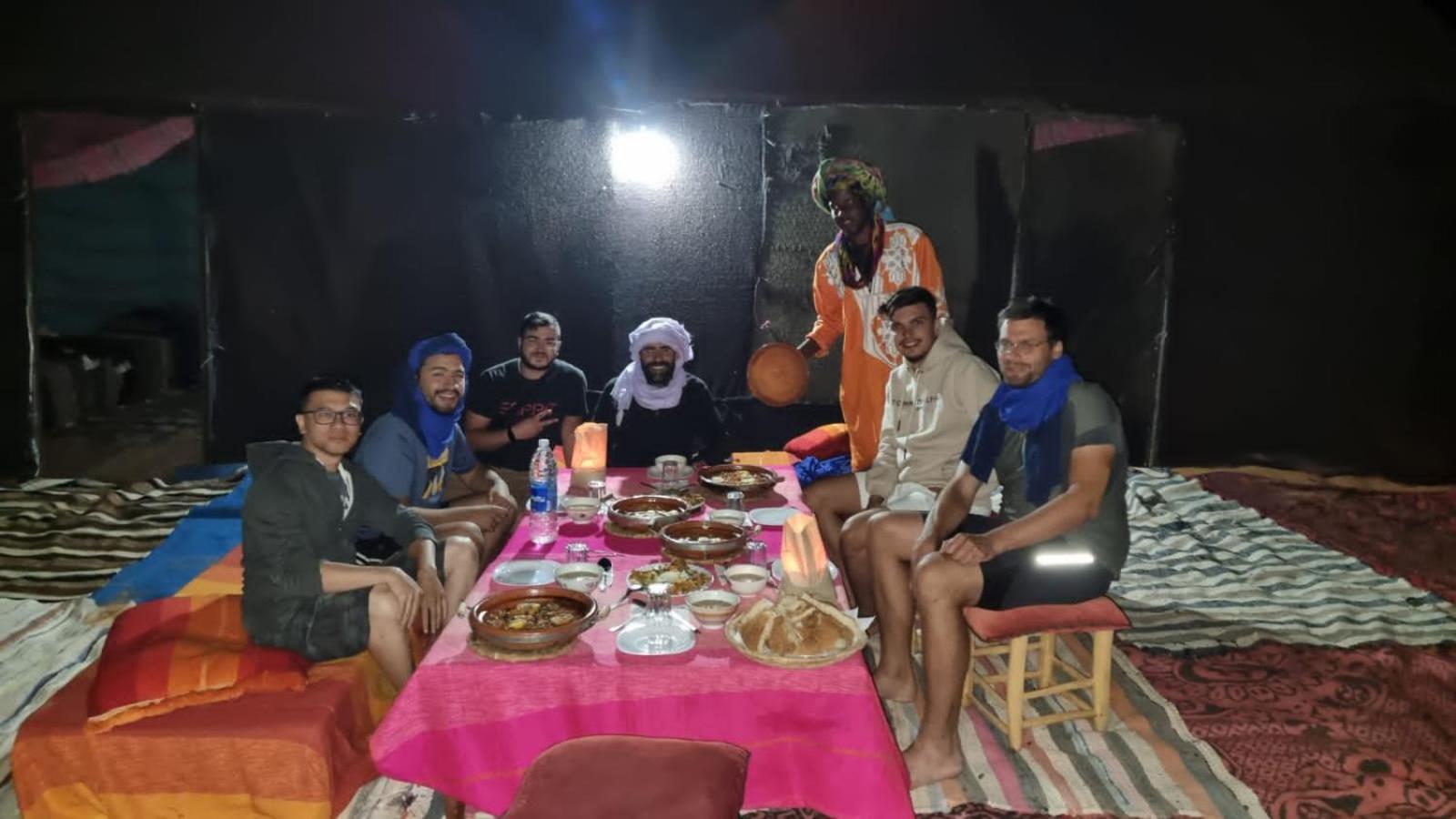 Gambi Camp Hotel Adrouine Kültér fotó