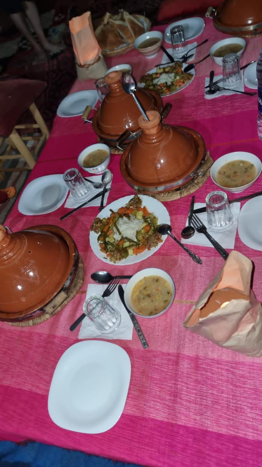 Gambi Camp Hotel Adrouine Kültér fotó